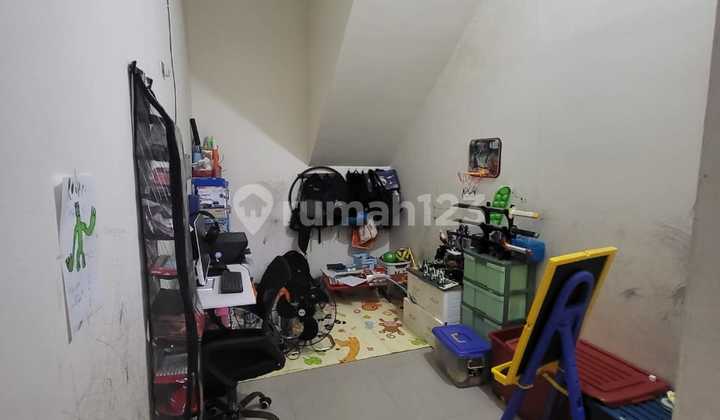 Cheap House in Poris Indah Semi Furnished Nice 2