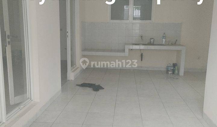 RUMAH MURAH LT 226 Modernland 2 tingkat  DEPAN KOLAM RENANG & TAMAN  PARKIRAN 6 MOBIL  2