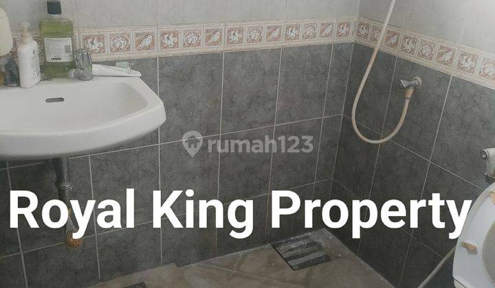 RUMAH MURAH ADA TAMAN dlm rumah 2 tkt Modernland LT 114