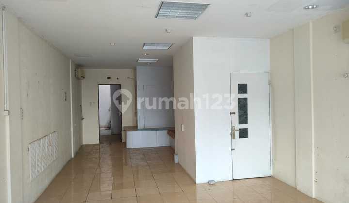 Affordable Shop House for Rent, 2nd Floor Only in Banjar Wijaya for Office Use 2