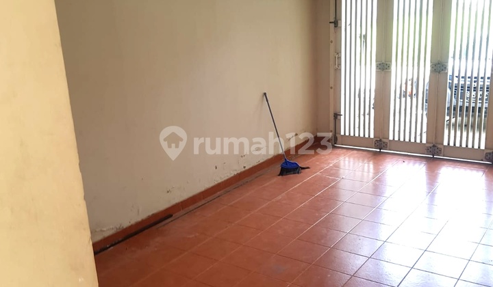 Affordable 2-Story House in Modernland Premier Park 2