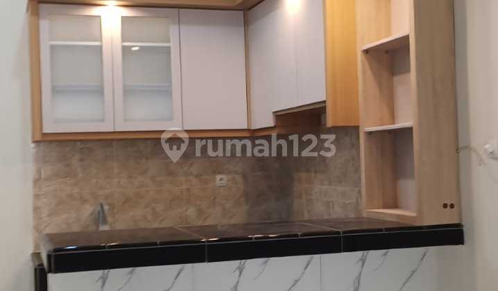 Rumah Murah & Baru Jual Modal Diporis Indah 2 Tingkat Free Kitchen Set 2