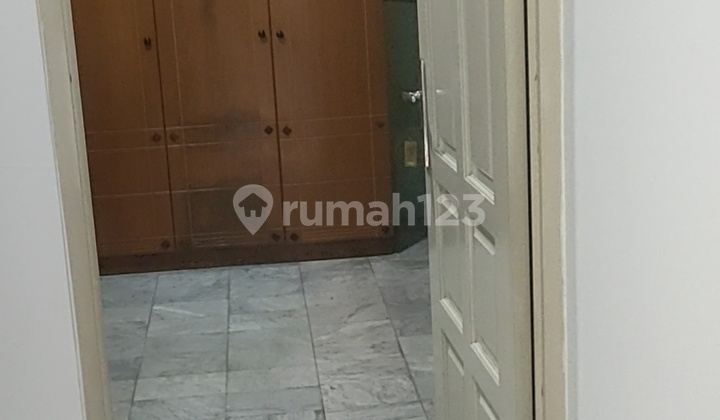 Affordable House in Modernland Fully Furnished Land Area 120 2