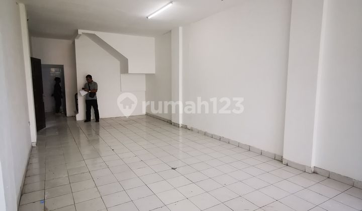 Affordable Strategic Shop House Modernland 2 Floors Minimum 2 Years 2