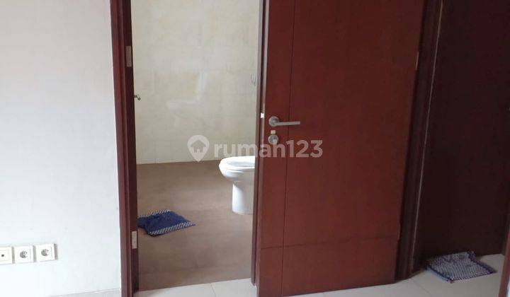 Rumah Murah Modernland 2 Tingkat Premier Park Lt 278 Semi Furnished  2