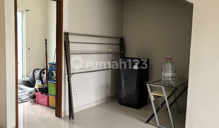 Rumah Murah Disewa 2 Tingkat Modernland Premier Park 2