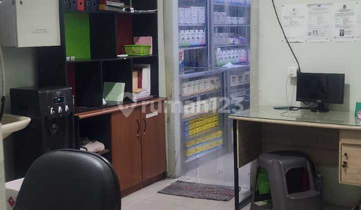 Ruko Jual Taman Royal 2,5 Tingkat