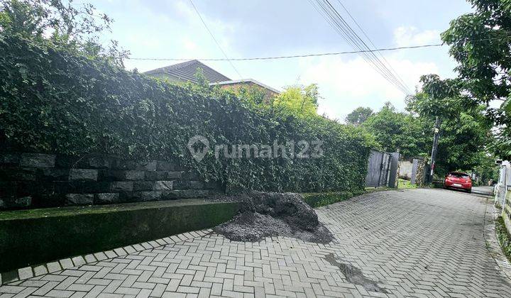 Rumah Cocok Untuk Penginapan Kost Di Daerah Suropati Dekat Kampus Uty 2