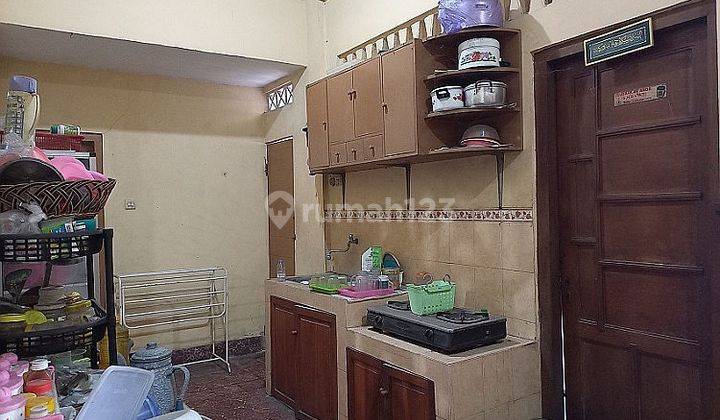 Rumah Klasik Di Kawasan Wisata Prawirotaman Yogyakarta. 4