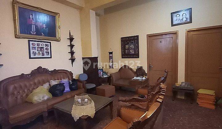 Rumah Klasik Di Kawasan Wisata Prawirotaman Yogyakarta. 6
