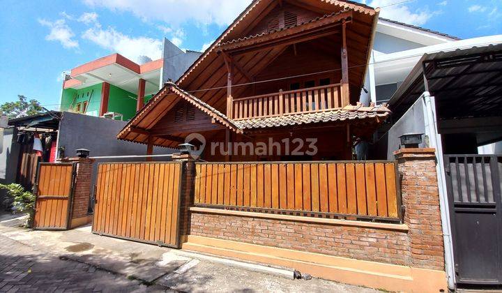 Rumah Kayu Unik, 2 Lantai Hanya 15 Menit Ke Ugm 1