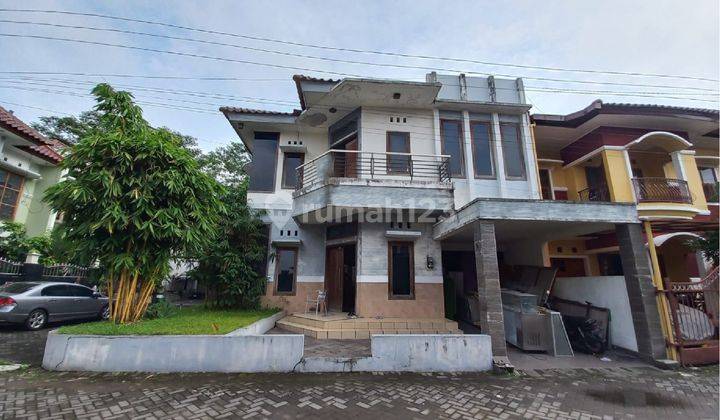 Rumah Minimalis 2 Lantai di Condong Catur Hanya 15 Menit Ke Pakuwon Mall. 2