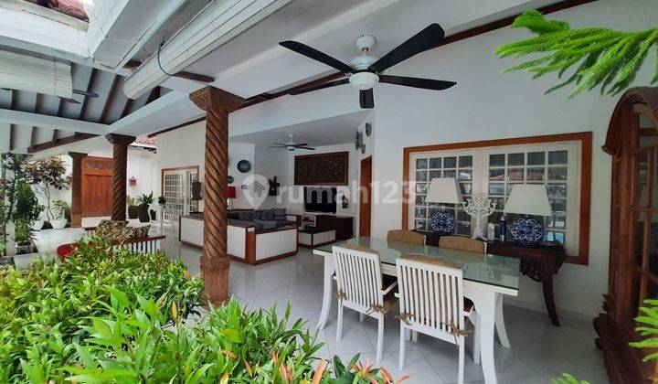 Villa Tropis Dengan 8 Kamar Full Furnish, Cocok Untuk Investasi 2