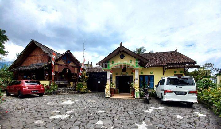 Villa Dan Resto Dengan Desain Tradisional Jawa View Sawah Daerah Wisata Magelang 1