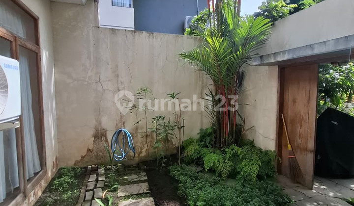 Comfortable and Lush Residences in the Elite Area of North Yogyakarta 2