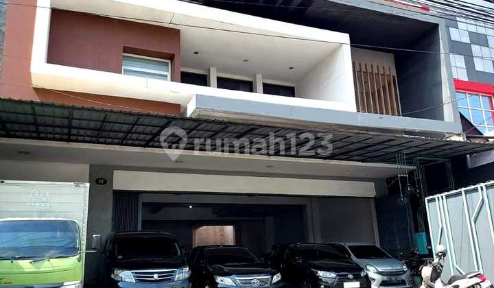 Super Premium Commercial Asset, 3-Story Shop House on North Ring Road, Condongcatur, Depok, Sleman.