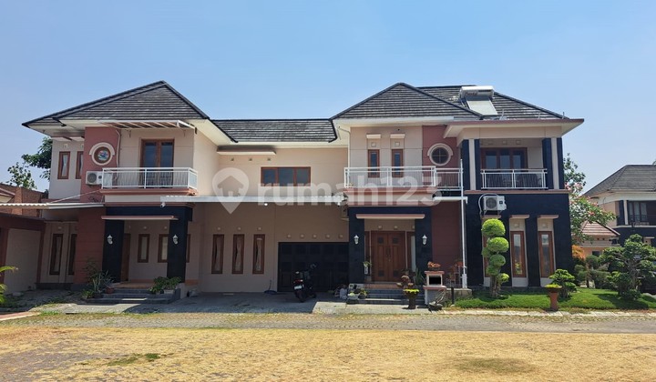 Rumah Mewah di Perumahan Kuantan Regency Dekat Mirota Godean, Yogyakarta
