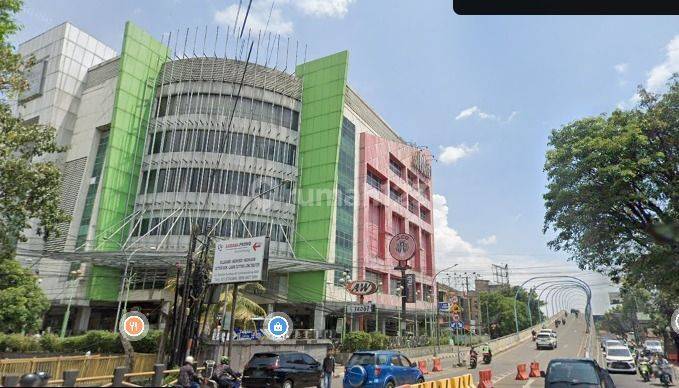 Bangunan Mall 8lt Di Tengah Kota Bandung 2