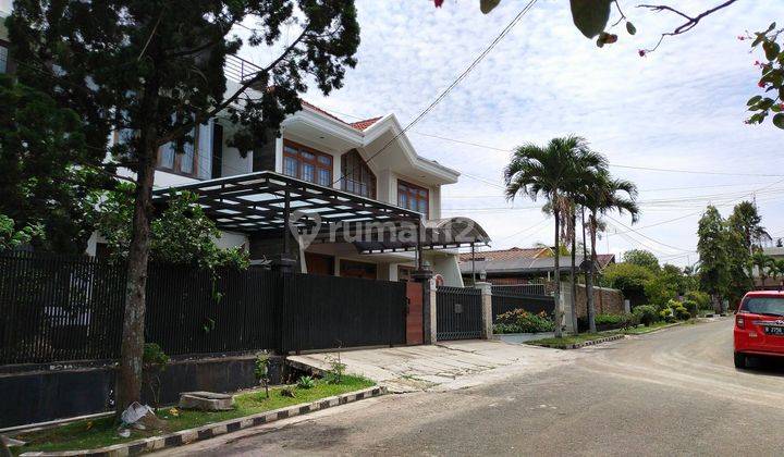 Rumah Cantik Setiabudi, Lokasi Strategis 2