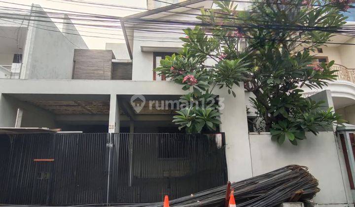 Rumah Cantik Tomang 2lt Termurah 1