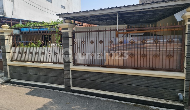 Rumah Luas Komplek Muara Bojongloa Kidul 2