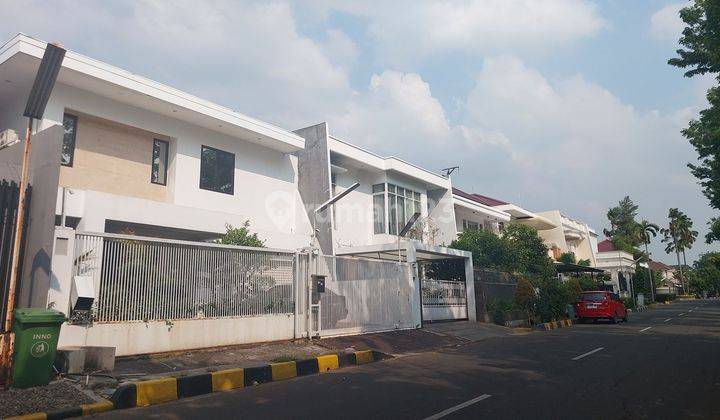 Rumah Cantik Kebon Jeruk Intercon
 1