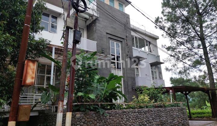 Dijual cepat Rumah Cantik Cigadung Asri