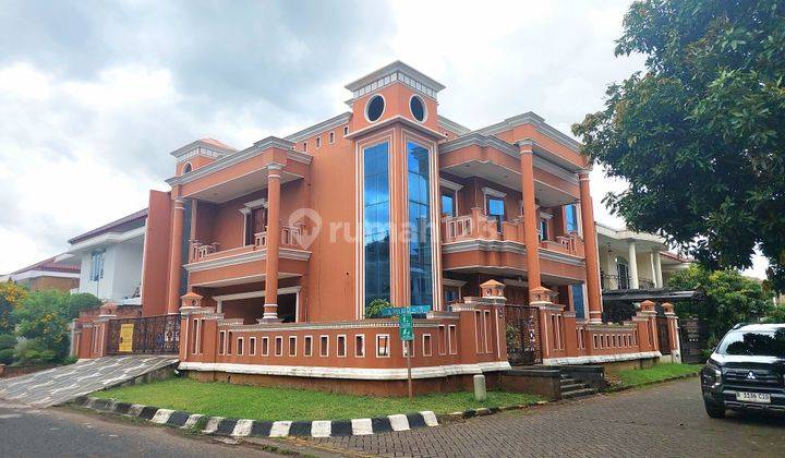 Rumah Mewah Cantik Moderland Termurah