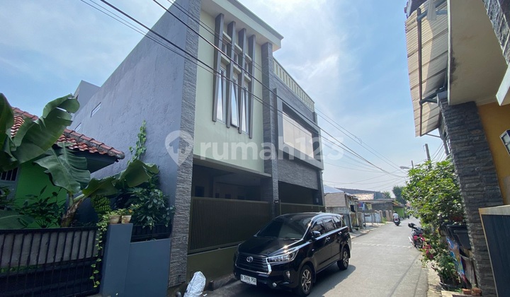 Beautiful SHM House in Jatiasih for Quick Sale 2