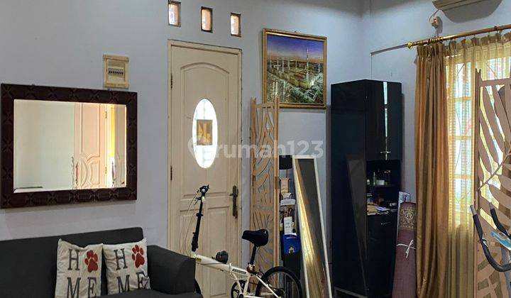 Rumah Bagus Hook Dekat Masjid Row Jalan Besar Full Furnished di Perumahan Islamic Village , Karawaci 2