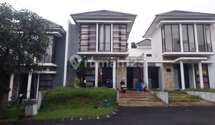 Sell Fast 2-Story House in Bogor Nirwana SHM Sell Fast 2-Story House in Bogor Nirwana SHM