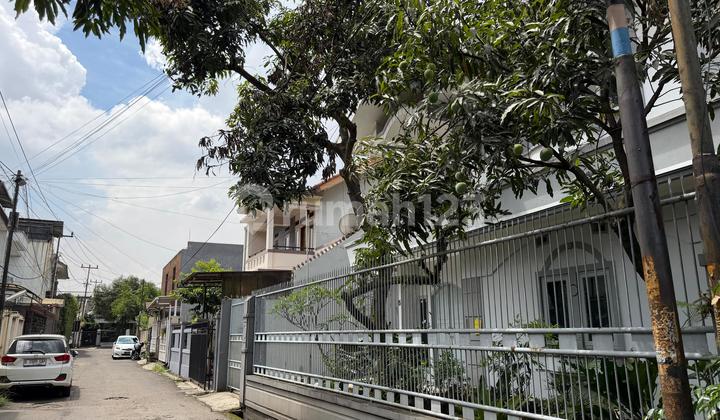 Rumah Cantik 2Lt Pasirluyu Kembar SHM 2