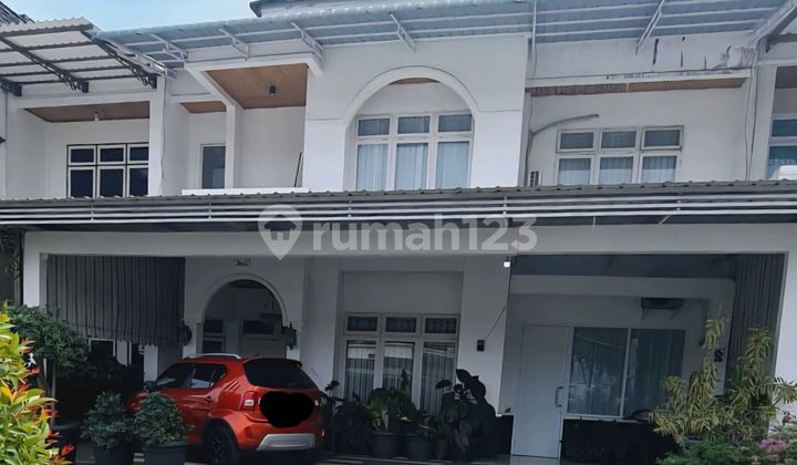 Rumah Cantik Taman Mangunsarkoro 2lt 