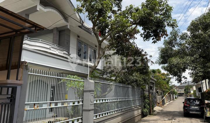 Rumah Cantik 2Lt Pasirluyu Kembar SHM Rumah Cantik 2Lt Pasirluyu Kembar SHM