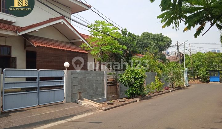 Rumah Kembang Harum Timur Rumah Kembang Harum Timur