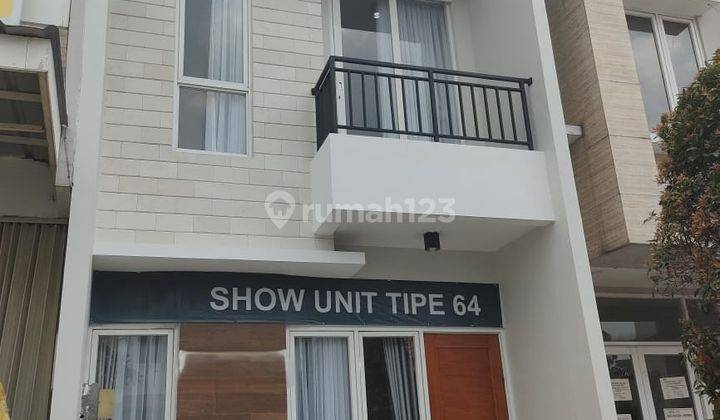 Rumah Cantik Modern 2 Lantai Lokasi Prime Larangan Ciledug,Jaksel 1