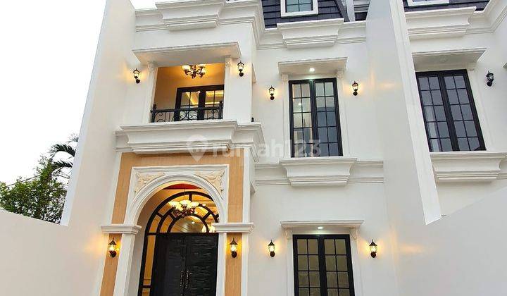 Hunian Exclusive Town House Modern Classic di Kebagusan Jak sel. 2