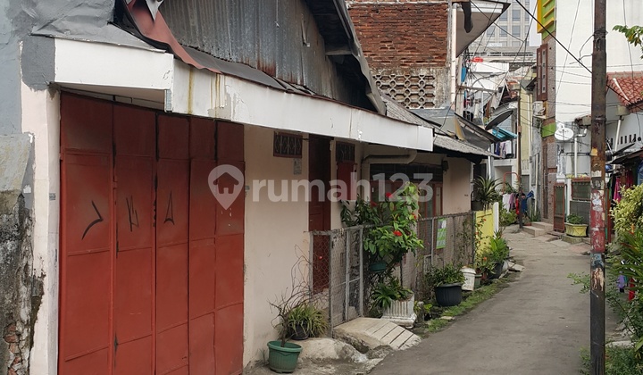Di Jual Cepat Rumah Strategis di Kampung Bali Tanah Abang dekat Pasar Tanah Abang , Jl. MH. Thamrin & Jl Wahid Hasyim Jakarta Pusat 2