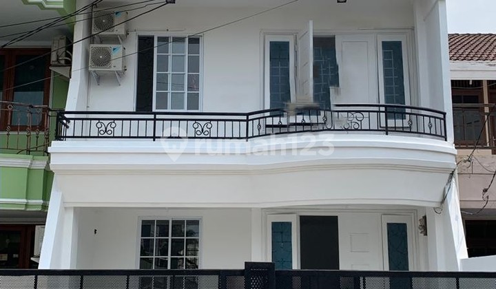 Di Jual Murah Cepat Rumah Bagus Rapi di Janur Elok Kelapa Gading