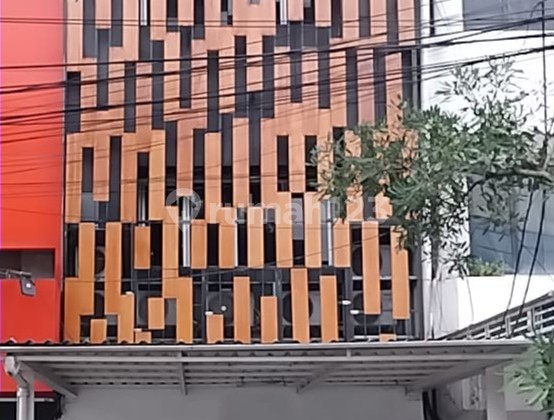 For Sale: Shophouse with Minimalist Office Design on Jl. Raya Biak Cideng Gambir, Central Jakarta For Sale: Shophouse with Minimalist Office Design on Jl. Raya Biak Cideng Gambir, Central Jakarta