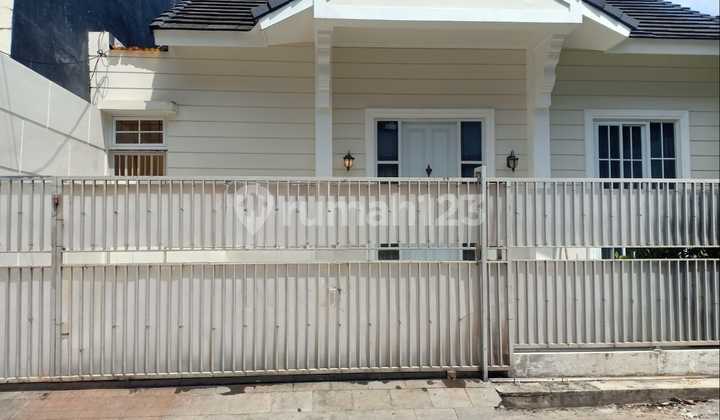 Rumah Modern Classic Full Furnished Dekat Living Plaza Cinere Rumah Modern Classic Full Furnished Dekat Living Plaza Cinere