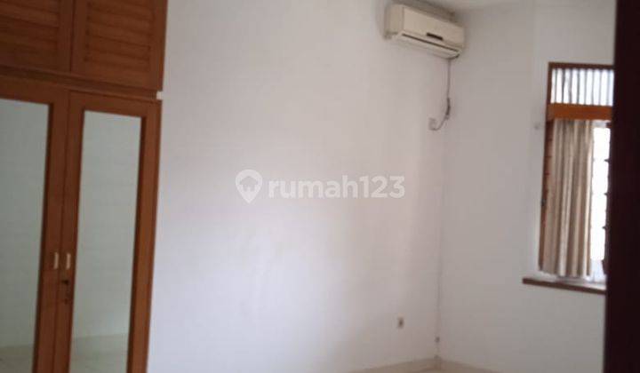 Rumah Dalam Komplek Di Cinere, Jakarta Selatan 8