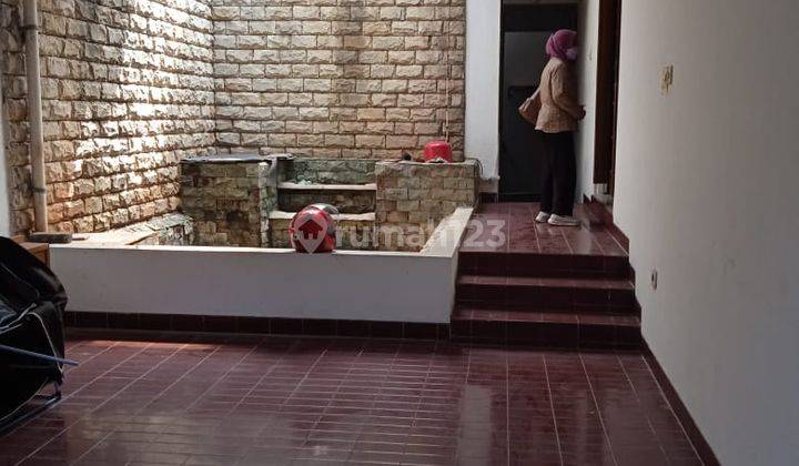 Rumah Dalam Komplek Di Cinere, Jakarta Selatan 17