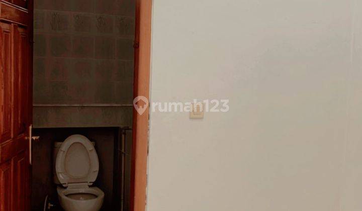 Rumah Mewah Dengan Kolam Renang di Cinere Indah 11