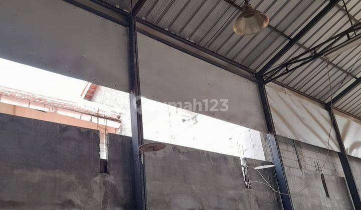 Ruang Usaha Disewakan Lokasi Strategis Di Gandul Cinere , Jakarta Selatan 2