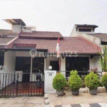 Rumah Disewakan dalam Komplek dekat Mall Cinere
 1