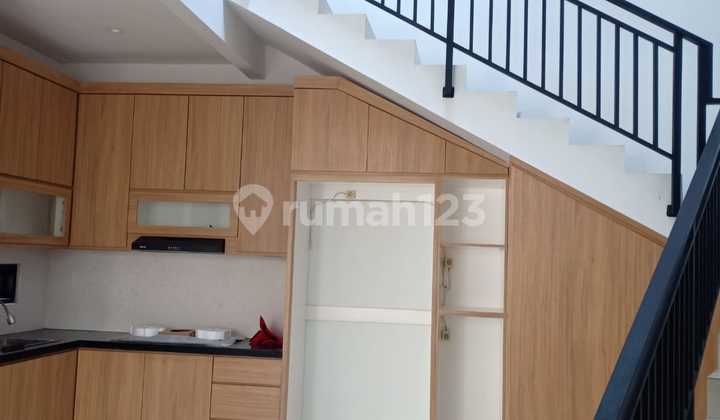 Rumah Brand New Dalam Komplek di Cinere Mas