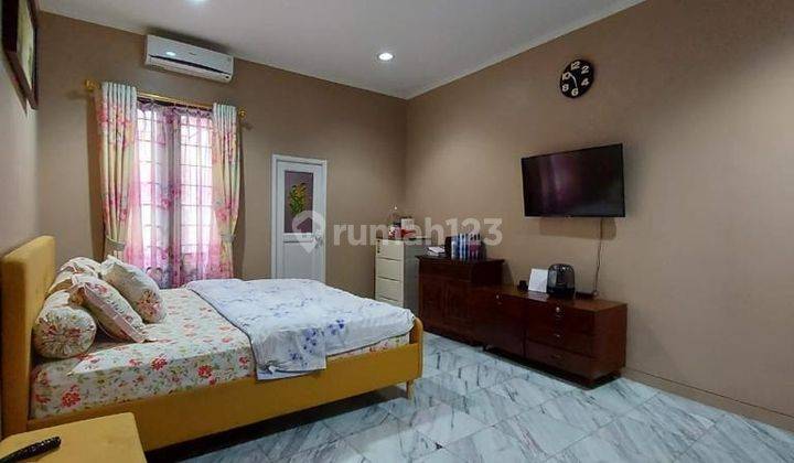 Rumah Dijual 2 Lantai Semi Furnished Di Karang Tengah, Lebak Bulus, Jakarta Selatan 2