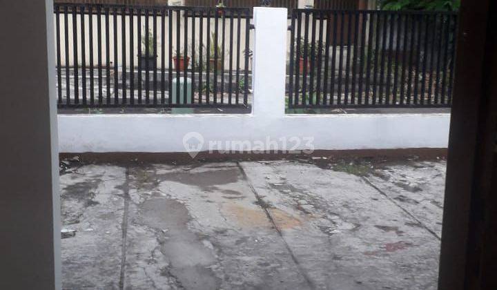 Rumah Disewakan Lokasi Strategis Di Karang Tengah Lebak Bulus, Jakarta Selatan 2