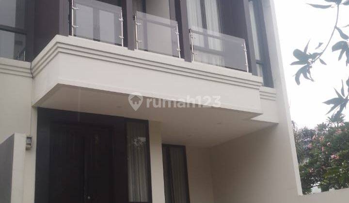 Rumah Disewakan Full Furnished Di Pangkalan Jati Dekat Upn Pondok Labu, Jakarta Selatan 1